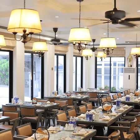 Sala Hotel Hue Εξωτερικό φωτογραφία